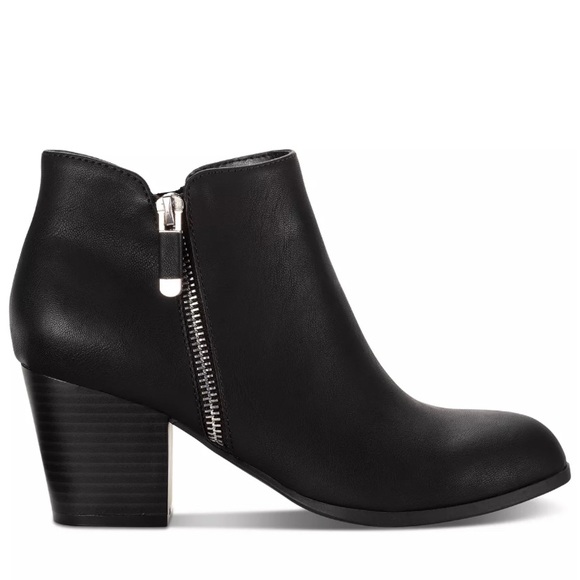 NIB Ankle Booties (6.5) - Picture 2 of 9